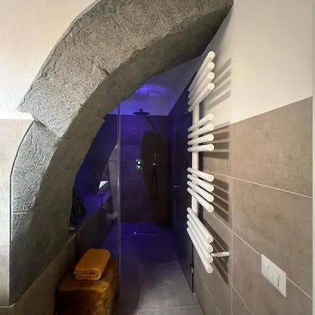 Papalepapale Bed & Breakfast *