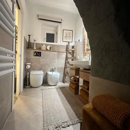 Papalepapale Bed & Breakfast *